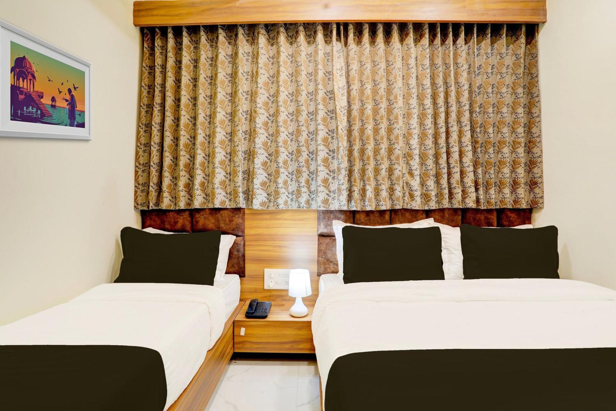 Hotel O Sun Light Ahmadabad Zewnętrze zdjęcie